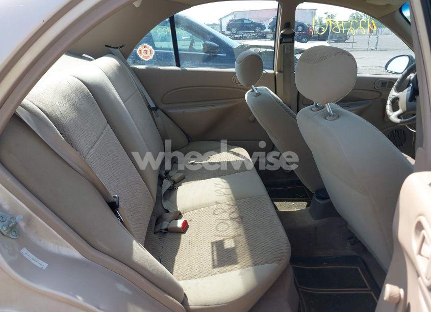 Photo 8 of 1999 Ford Escort LX (VIN 1FAFP10P7XW198467)