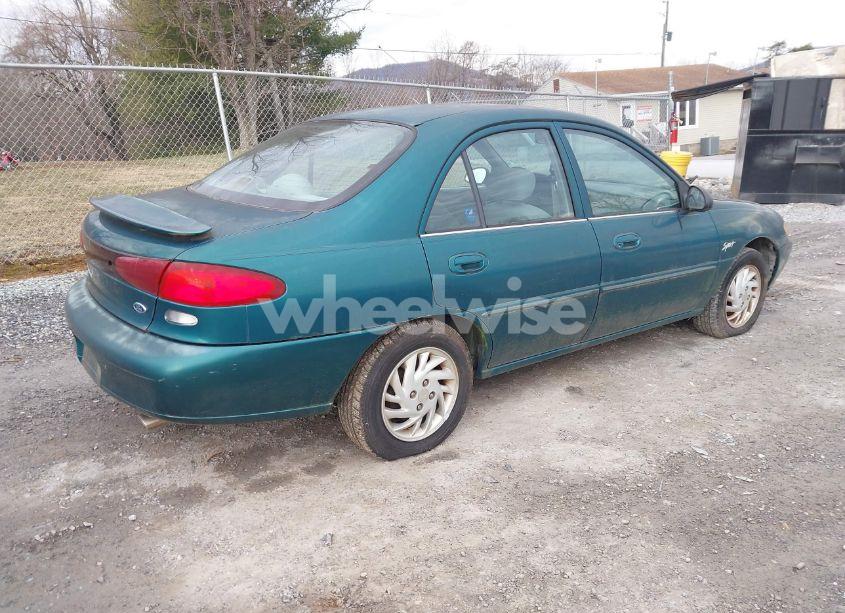 Photo 4 of 1998 Ford Escort SE (VIN 1FAFP13P0WW255845)