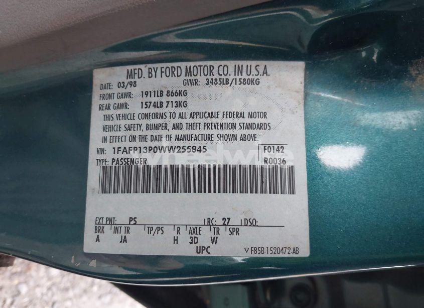 Photo 9 of 1998 Ford Escort SE (VIN 1FAFP13P0WW255845)