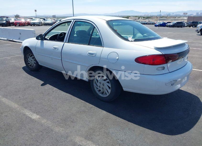 Photo 3 of 1998 Ford Escort SE (VIN 1FAFP13P3WW122027)