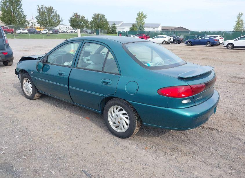 Photo 3 of 1998 Ford Escort SE (VIN 1FAFP13P3WW302088)