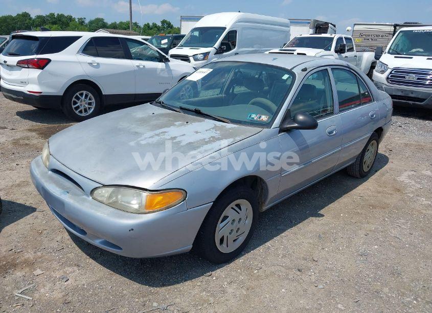 Photo 2 of 1999 Ford Escort SE (VIN 1FAFP13P4XW237754)