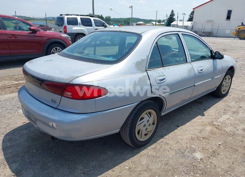 Photo 4 of 1999 Ford Escort SE (VIN 1FAFP13P4XW237754)