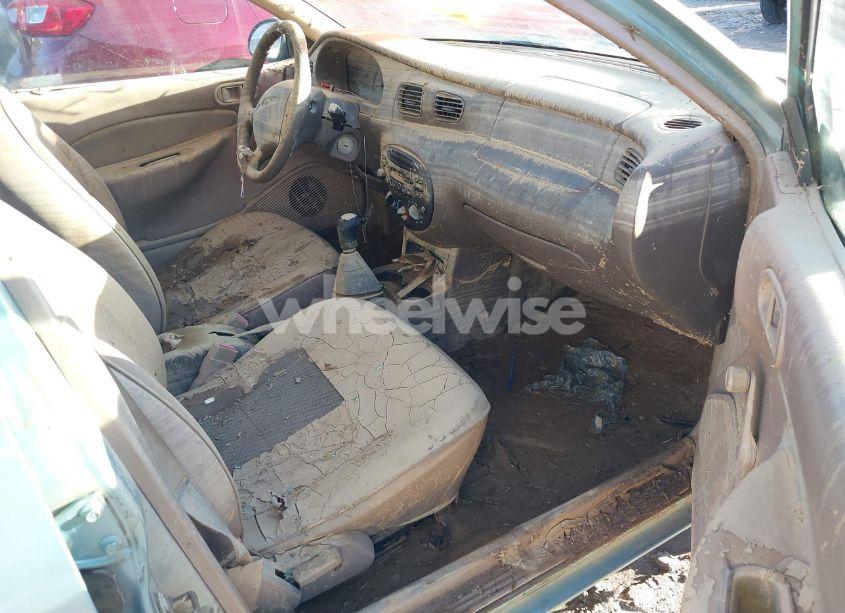 Photo 5 of 1998 Ford Escort SE (VIN 1FAFP13P5WW160312)