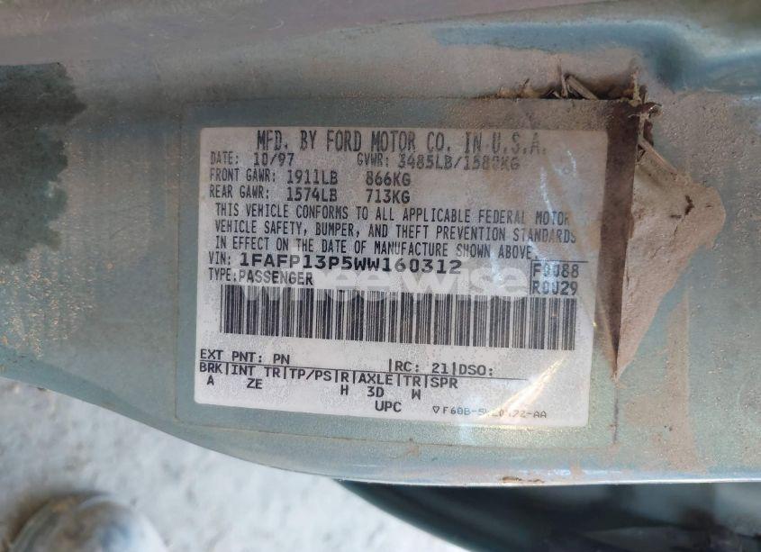 Photo 9 of 1998 Ford Escort SE (VIN 1FAFP13P5WW160312)