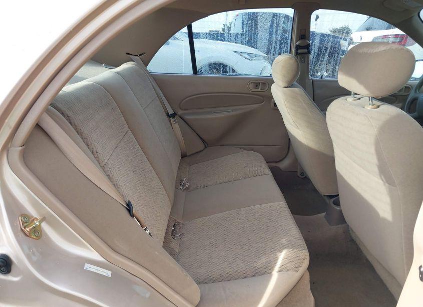 Photo 8 of 1999 Ford Escort SE (VIN 1FAFP13P5XW251551)