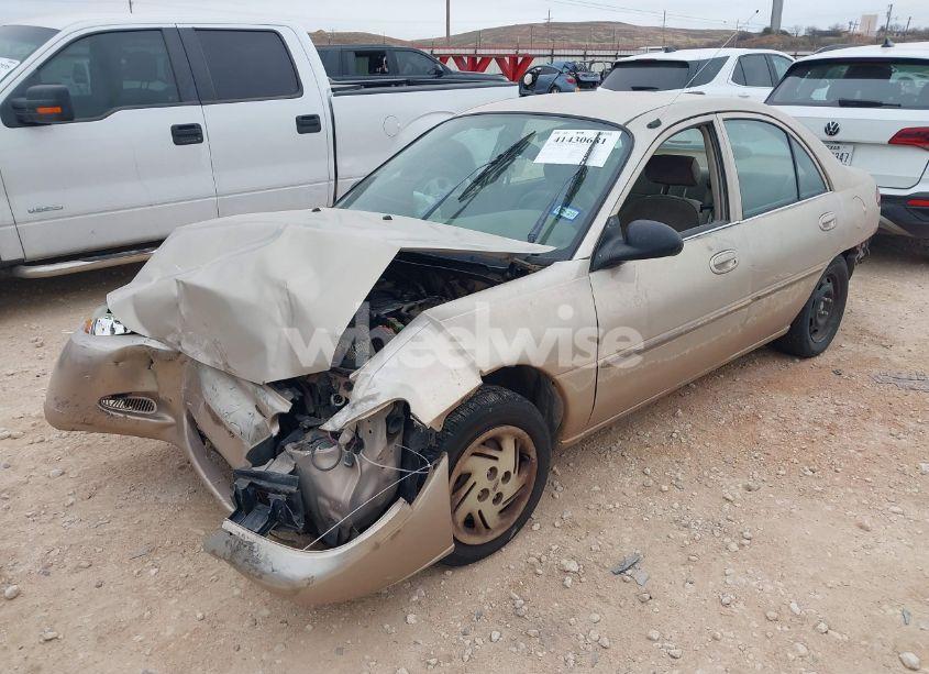 Photo 2 of 1998 Ford Escort SE (VIN 1FAFP13P7WW206903)