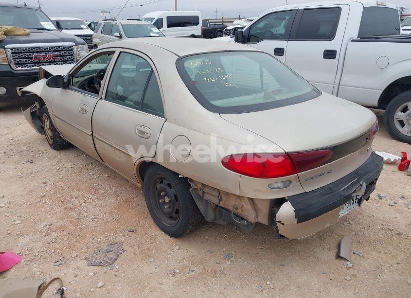 Photo 3 of 1998 Ford Escort SE (VIN 1FAFP13P7WW206903)