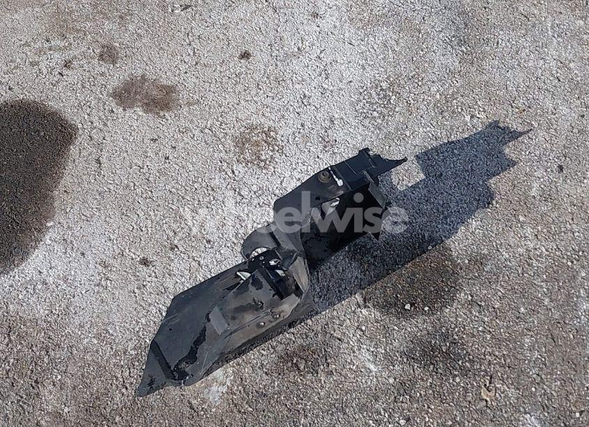 Photo 12 of 1998 Ford Escort SE (VIN 1FAFP13P8WW116840)