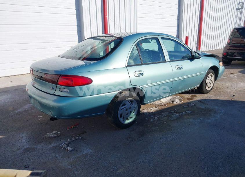 Photo 4 of 1998 Ford Escort SE (VIN 1FAFP13P8WW116840)