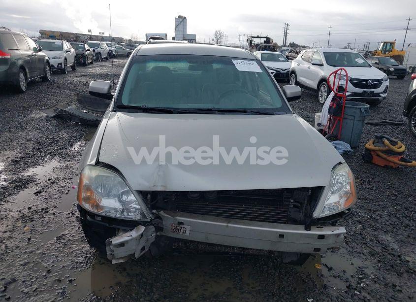 Photo 13 of 2006 Ford Five HUNDRED SE (VIN 1FAFP23166G162775)