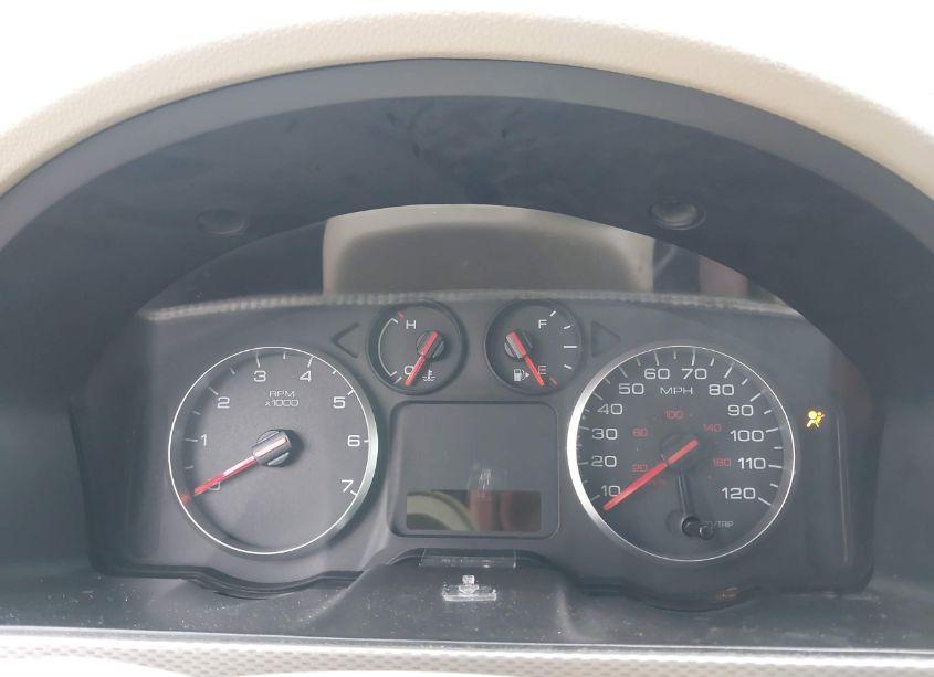 Photo 7 of 2005 Ford Five HUNDRED SE (VIN 1FAFP231X5G125095)