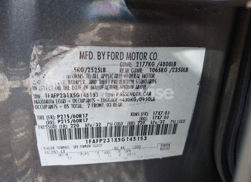 Photo 9 of 2005 Ford Five HUNDRED SE (VIN 1FAFP231X5G145153)