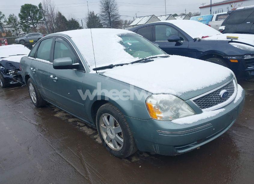 2005 Ford Five HUNDRED SE (VIN 1FAFP231X5G173230) main photo