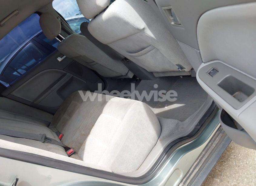 Photo 8 of 2007 Ford Five HUNDRED SEL (VIN 1FAFP24117G117355)