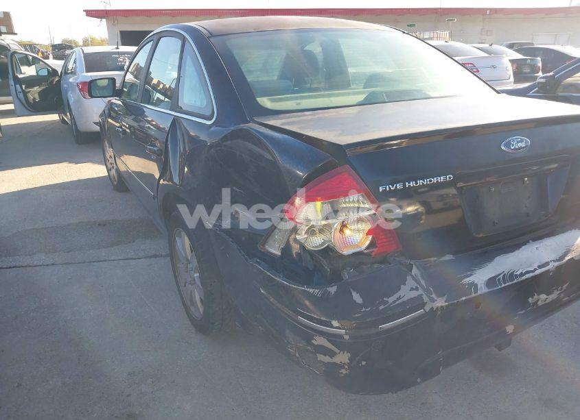 Photo 3 of 2005 Ford Five HUNDRED SEL (VIN 1FAFP24165G130163)