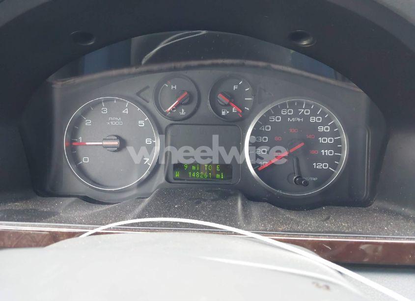 Photo 7 of 2006 Ford Five HUNDRED SEL (VIN 1FAFP24196G143927)