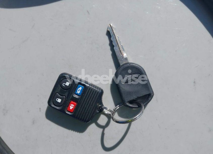 Photo 11 of 2006 Ford Five HUNDRED LIMITED (VIN 1FAFP28146G104530)