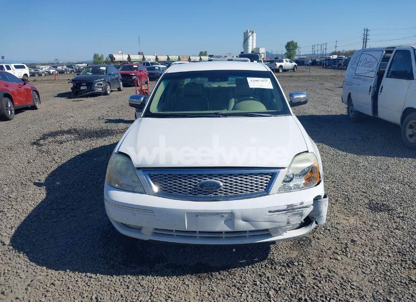 Photo 12 of 2006 Ford Five HUNDRED LIMITED (VIN 1FAFP28146G104530)