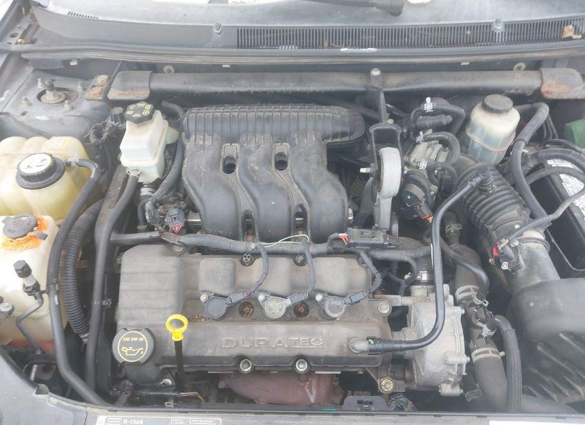 Photo 10 of 2005 Ford Five HUNDRED LIMITED (VIN 1FAFP28185G167466)