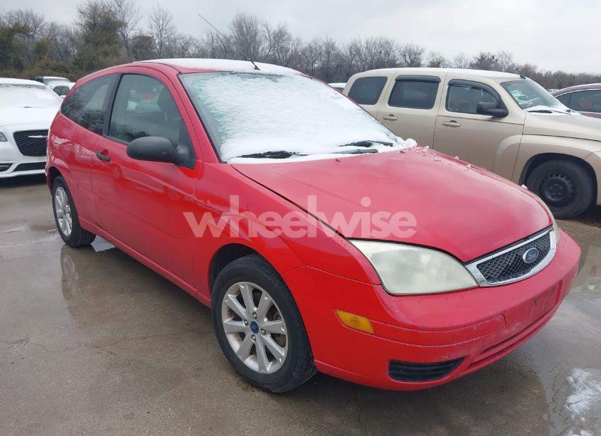 2006 Ford Focus ZX3 (VIN 1FAFP31N06W165768) main photo
