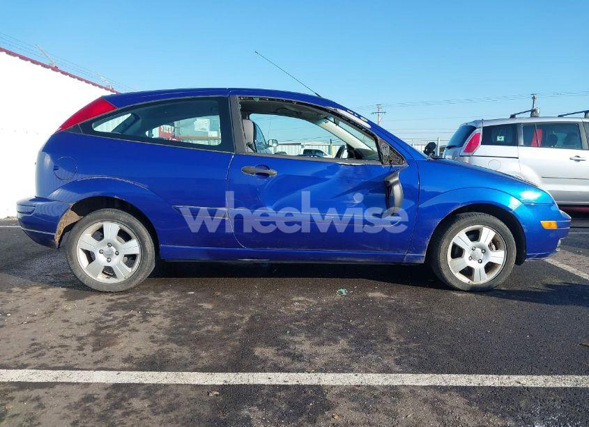 Photo 13 of 2006 Ford Focus ZX3 (VIN 1FAFP31N36W183293)