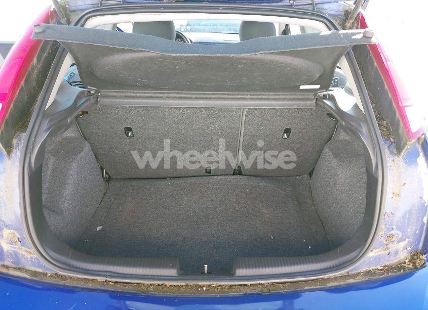 Photo 17 of 2006 Ford Focus ZX3 (VIN 1FAFP31N36W183293)