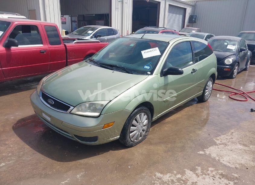 Photo 2 of 2007 Ford Focus S/SE/SES (VIN 1FAFP31N37W315079)