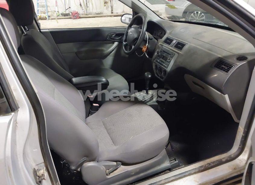 Photo 5 of 2007 Ford Focus S/SE/SES (VIN 1FAFP31N47W107051)