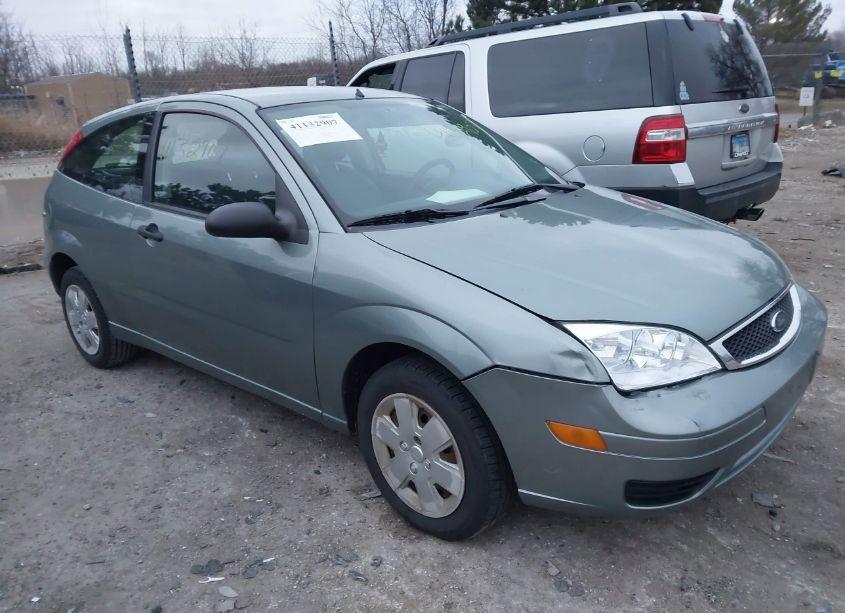 2006 Ford Focus ZX3 (VIN 1FAFP31N76W161054) main photo