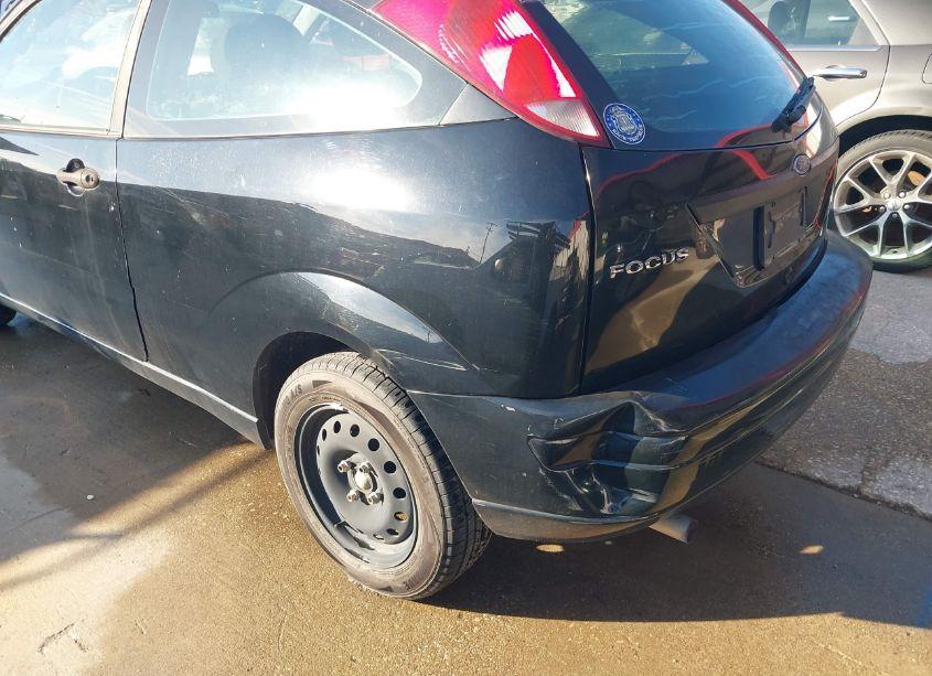 Photo 6 of 2007 Ford Focus S/SE/SES (VIN 1FAFP31N77W347274)