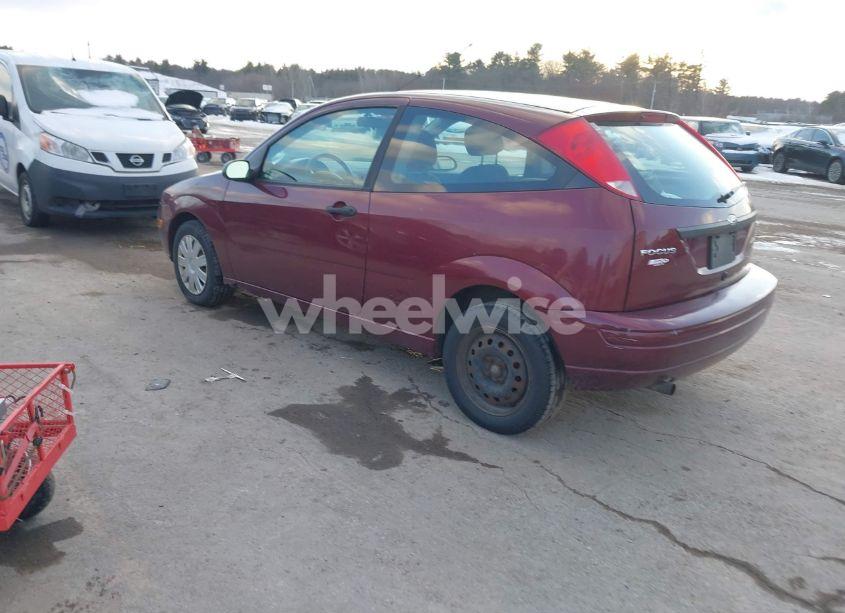 Photo 3 of 2006 Ford Focus ZX3 (VIN 1FAFP31NX6W142837)