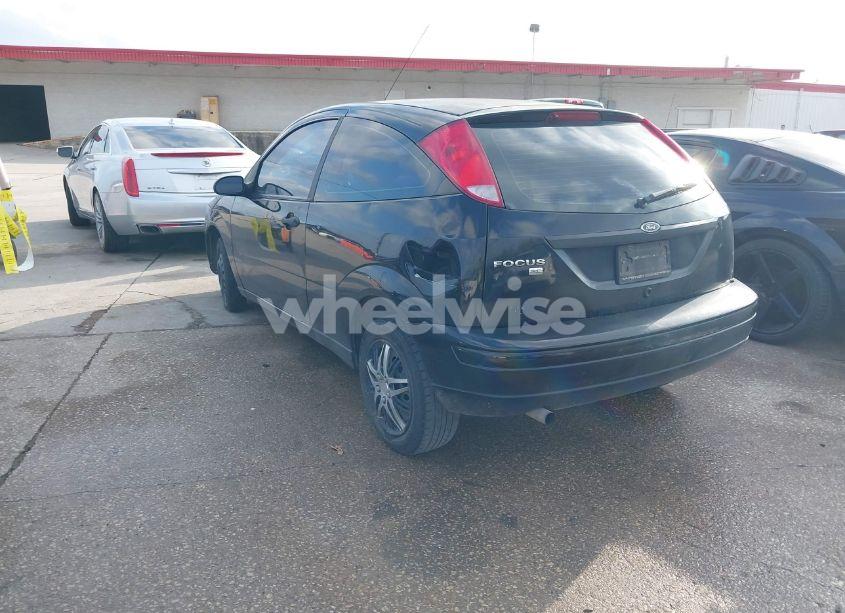 Photo 3 of 2007 Ford Focus S/SE/SES (VIN 1FAFP31NX7W157582)