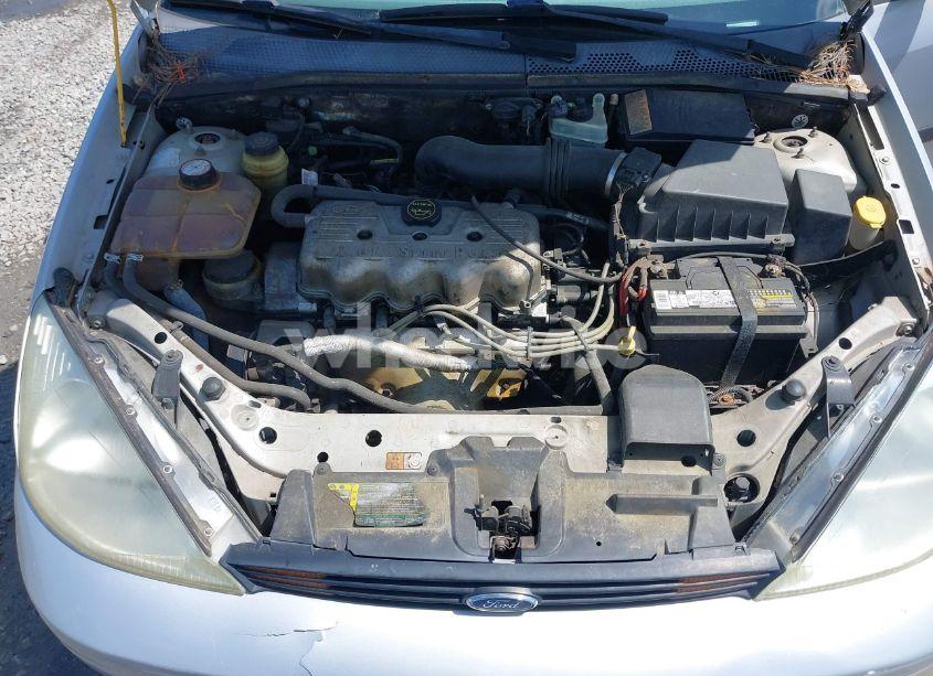 Photo 10 of 2002 Ford Focus LX (VIN 1FAFP33P02W219739)