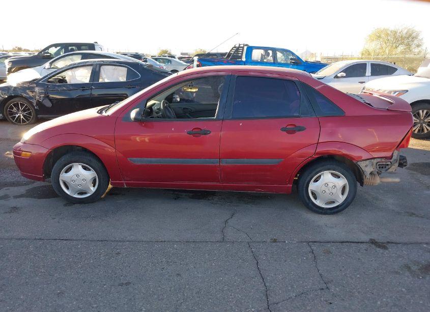 Photo 15 of 2004 Ford Focus LX (VIN 1FAFP33P04W127131)