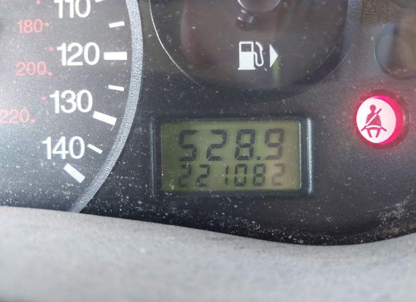 Photo 16 of 2004 Ford Focus LX (VIN 1FAFP33P04W127131)