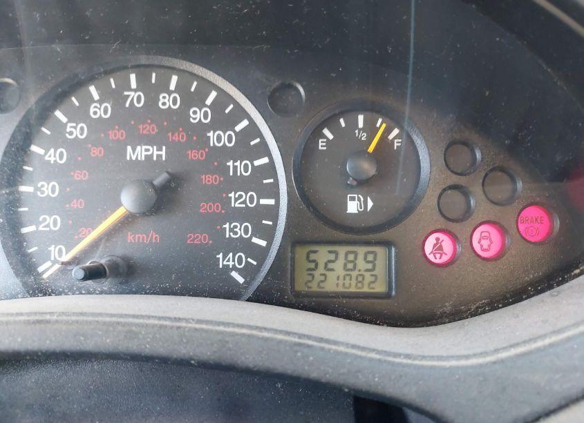 Photo 7 of 2004 Ford Focus LX (VIN 1FAFP33P04W127131)