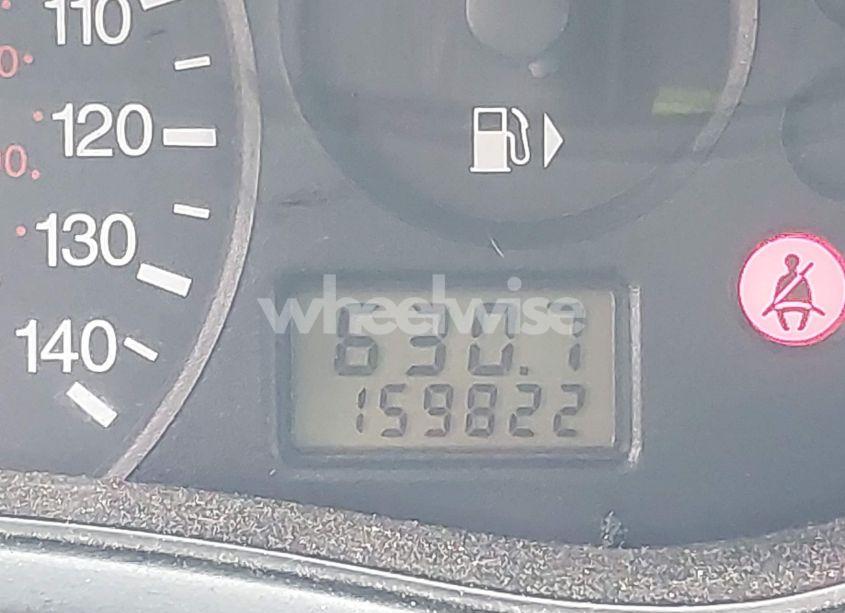 Photo 7 of 2000 Ford Focus LX (VIN 1FAFP33P0YW295695)