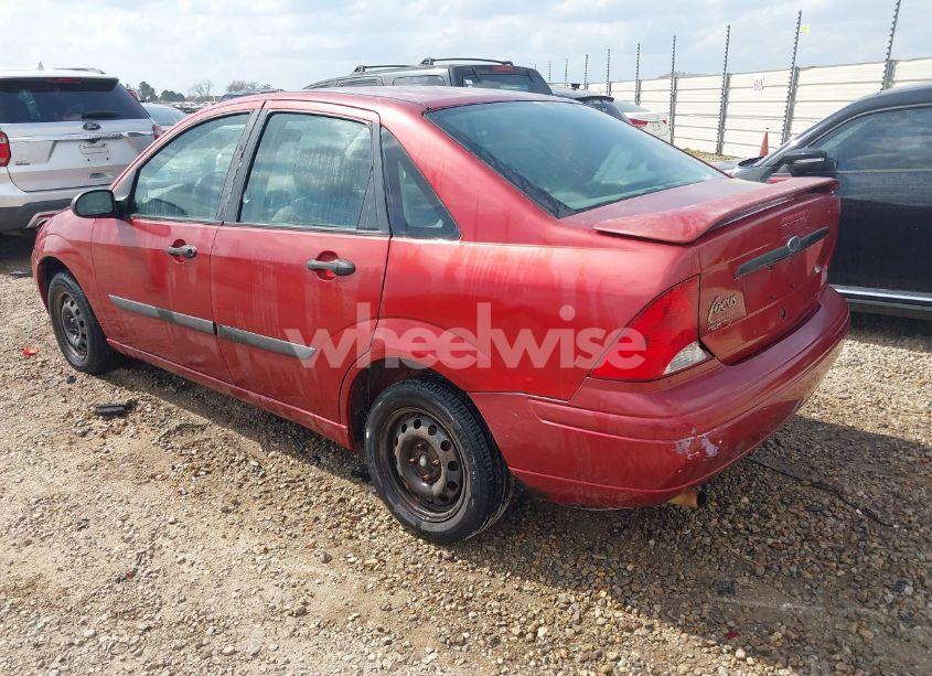 Photo 3 of 2001 Ford Focus LX (VIN 1FAFP33P41W175131)