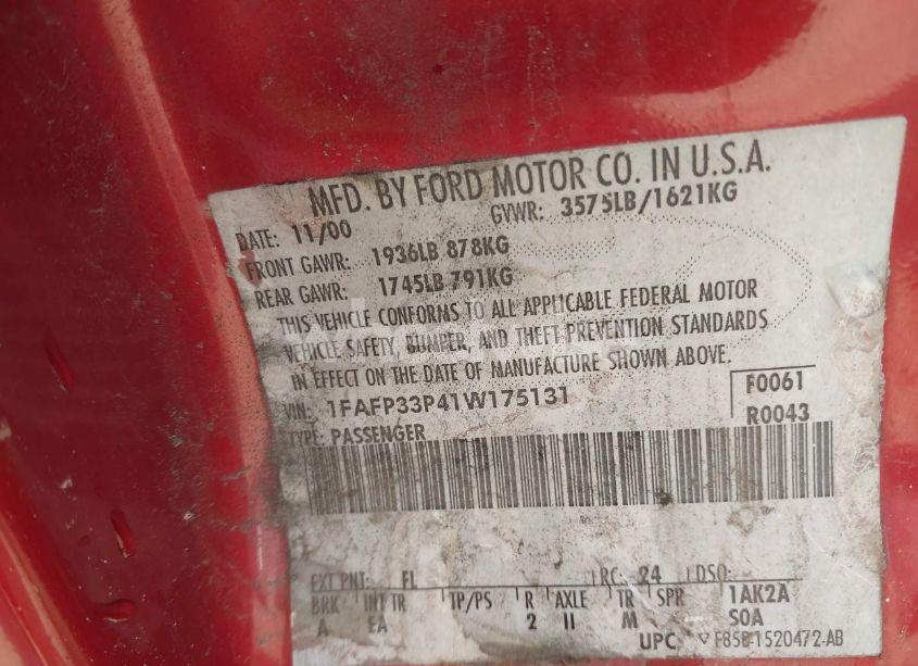 Photo 9 of 2001 Ford Focus LX (VIN 1FAFP33P41W175131)