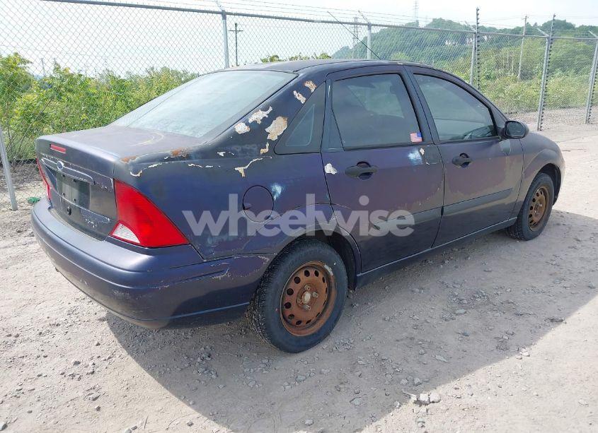 Photo 4 of 2003 Ford Focus LX (VIN 1FAFP33P53W145378)