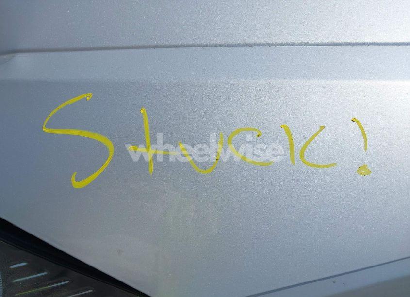 Photo 10 of 2001 Ford Focus LX (VIN 1FAFP33P61W315115)