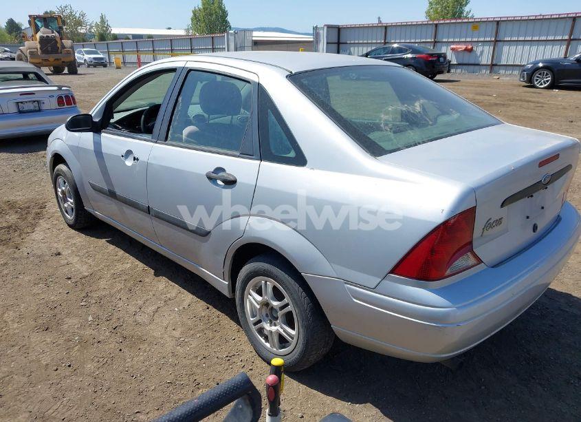 Photo 3 of 2003 Ford Focus LX (VIN 1FAFP33P73W262234)