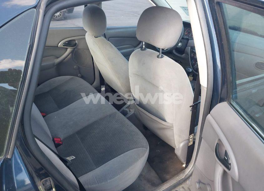 Photo 8 of 2003 Ford Focus LX (VIN 1FAFP33P83W195997)