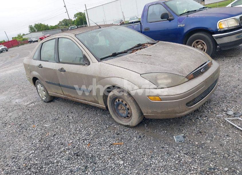 2003 Ford Focus LX (VIN 1FAFP33P83W271153) main photo