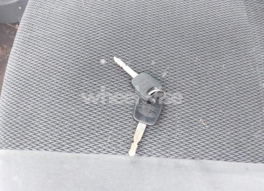 Photo 11 of 2003 Ford Focus LX (VIN 1FAFP33P83W271153)