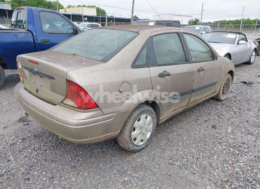 Photo 4 of 2003 Ford Focus LX (VIN 1FAFP33P83W271153)