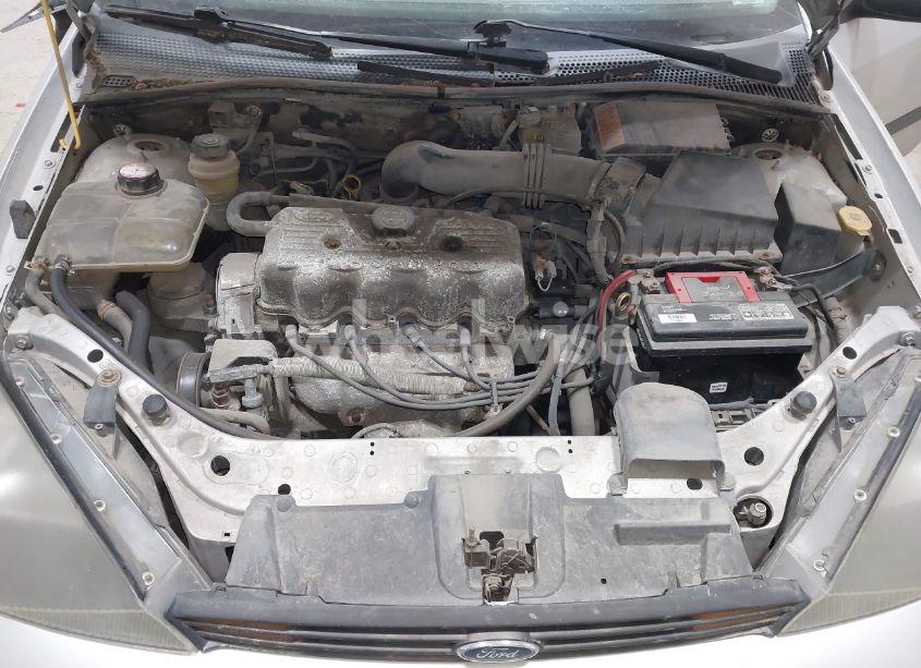 Photo 10 of 2003 Ford Focus LX (VIN 1FAFP33P83W334154)