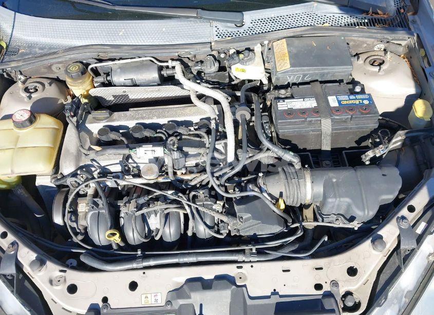 Photo 10 of 2003 Ford Focus LX (VIN 1FAFP33Z73W220938)