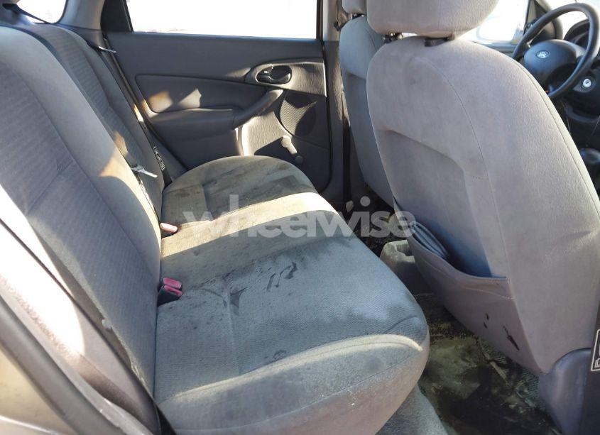 Photo 8 of 2003 Ford Focus LX (VIN 1FAFP33Z73W220938)